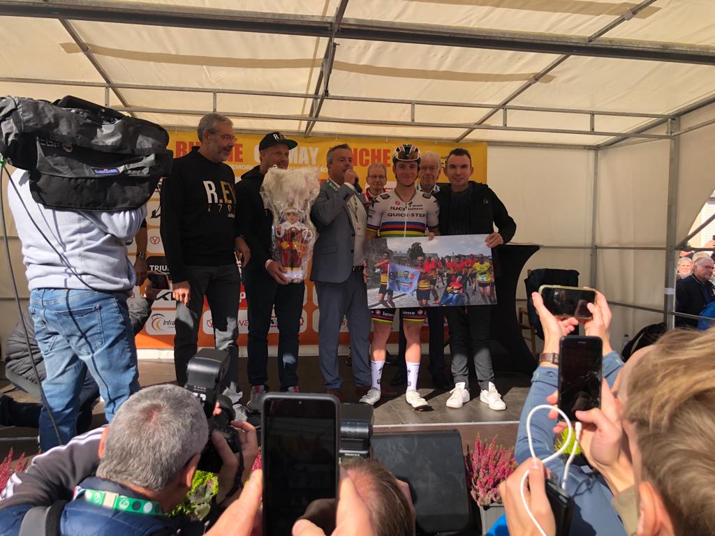 Remco à Binche