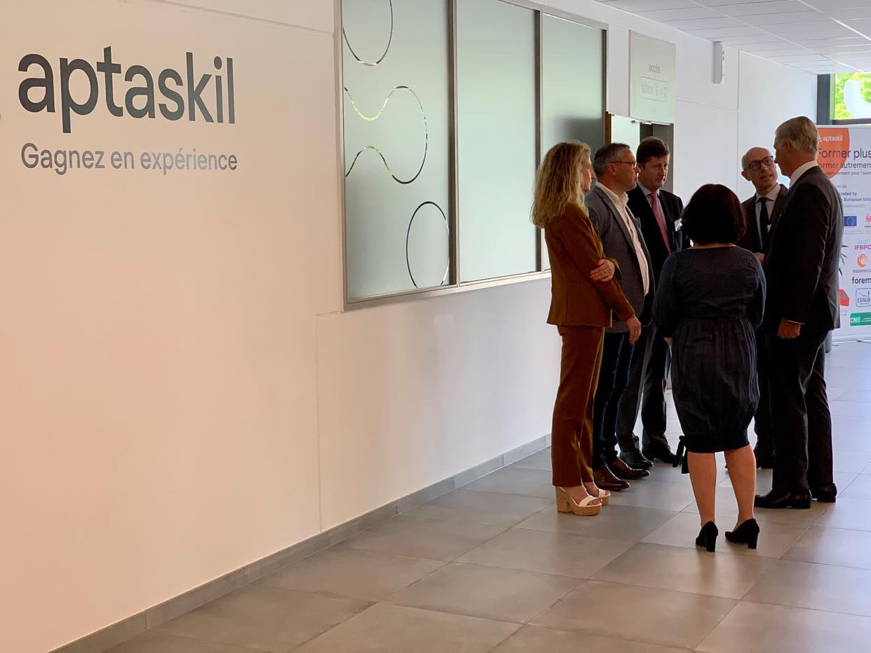 Roi en visite chez aptaskil