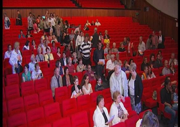 La Louvière : juin 2009, la dernière séance au théâtre