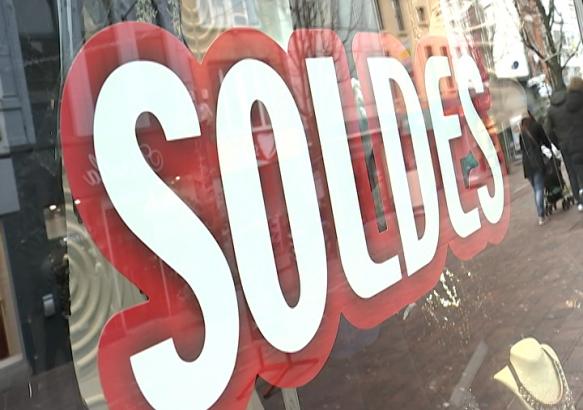 La Louvière : dernière journée de pré-soldes
