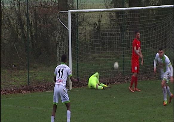 Football : Solières - UR La Louvière