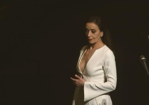 Luz Casal revisite le répertoire de Dalida