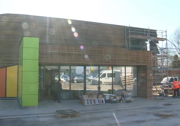 Ecaussinnes : visite de la nouvelle crèche