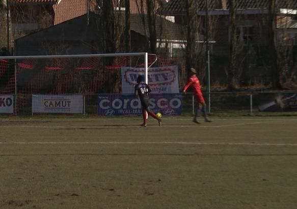 Football : Amateurs 3 : Entente Binchoise - Onhaye