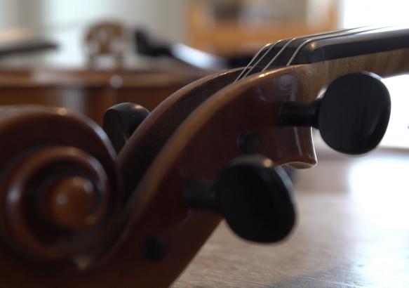 Un duo de violonistes exclusivement féminin