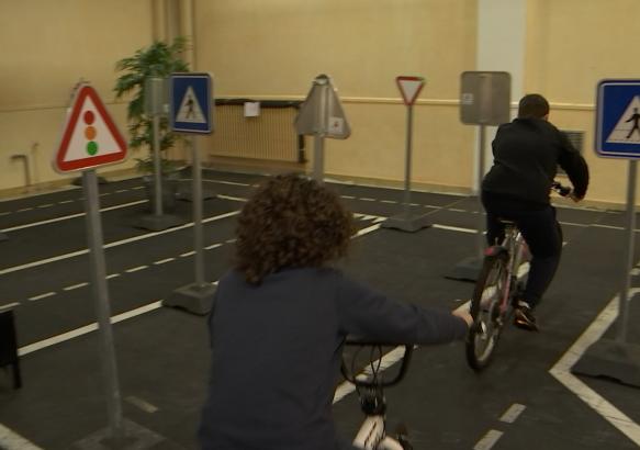 La Louvière : les écoliers s'initient à la sécurité routière