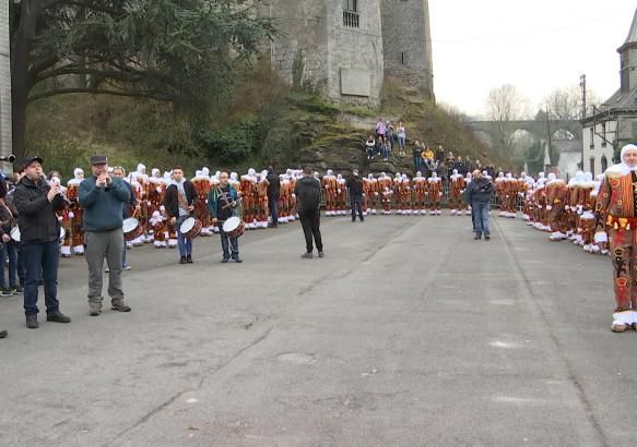 Ecaussinnes: un carnaval sous le soleil ! 