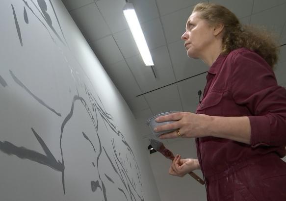 Françoise Petrovitch, une artiste française se prépare à exposer dans deux musées louviérois