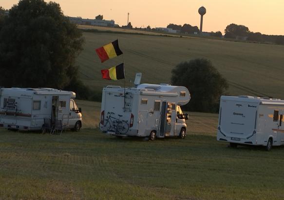Waudrez : Les supporters sont déjà installés pour les championnats de Belgique