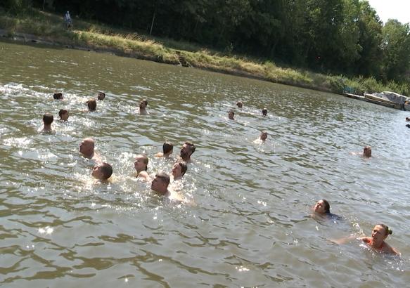 Seneffe: on se jette à l eau pour le Big Jump