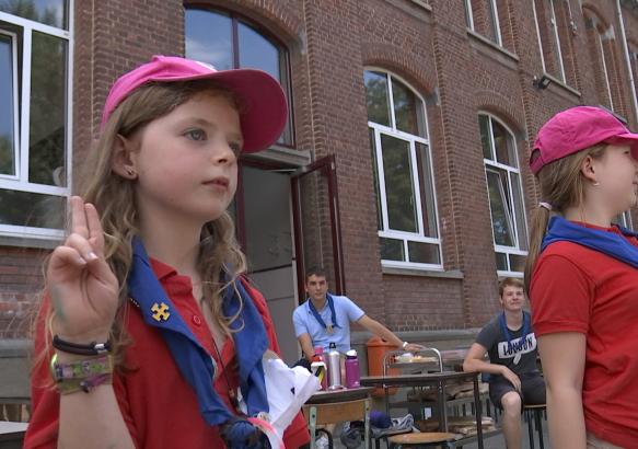 Binche: série mouvements de jeunesse: une journée au camp des Lutins