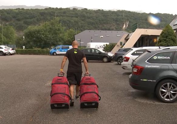 CYCLISME : installation de l'équipe Wanty à Annecy