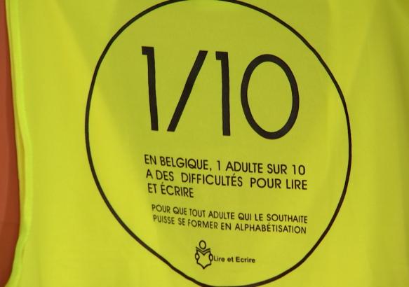 La Louvière : Lire et Ecrire pour vivre pleinement