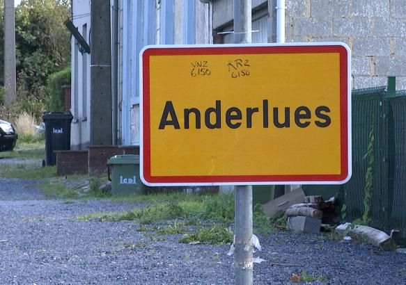 Anderlues : carte de visite de la Cité des Bourlettis