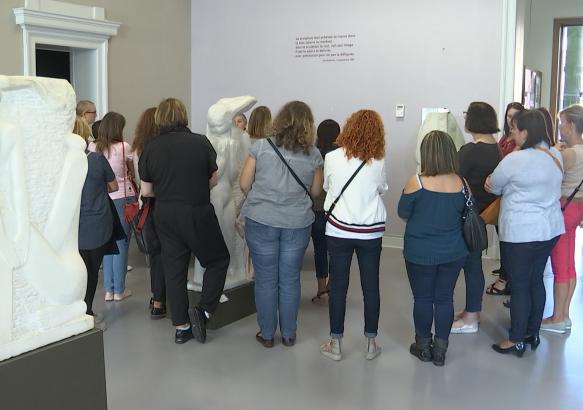 La Louvière : un pass culture pour les P'tits loups de primaire