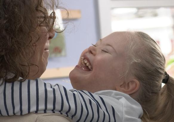 Jemappes : Marion, 7 ans, élève dans une classe inclusive.