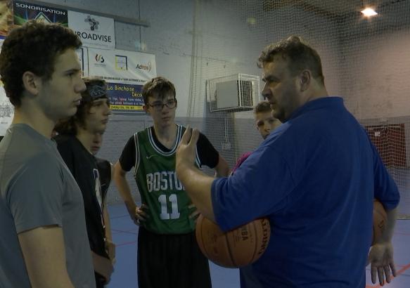 Inside Basket : UBC Binche