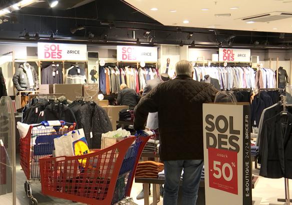 La Louvière : une ouverture des soldes sans rush