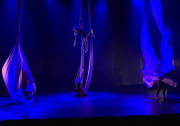 Un duo de danseurs de la région propose une chorégraphie à La Louvière
