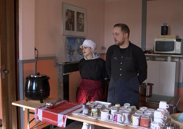 La Louvière : des écoles pour le bar à soupe du Mitant des Camps 