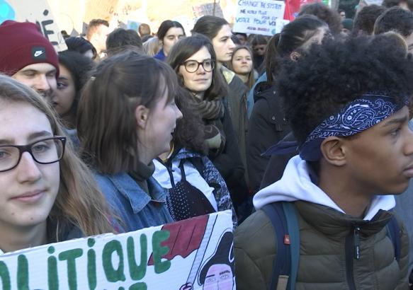 Climat: des élèves louviérois à Bruxelles