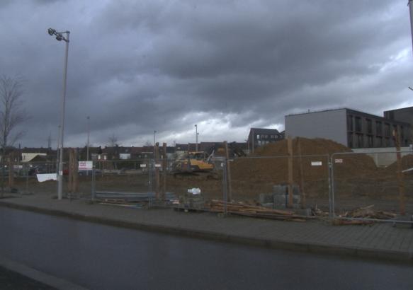 La Louvière : le premier immeuble de la Strada en construction