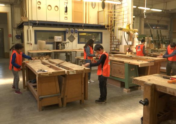 Haine-Saint-Paul: des jeunes découvrent les métiers en pénurie