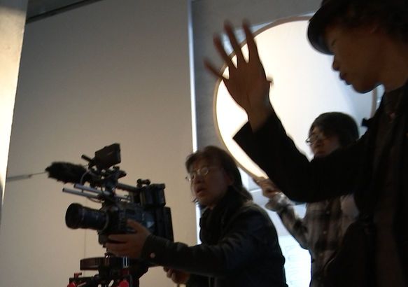 La télévision japonaise tourne un documentaire sur Royal Boch et son musée Keramis
