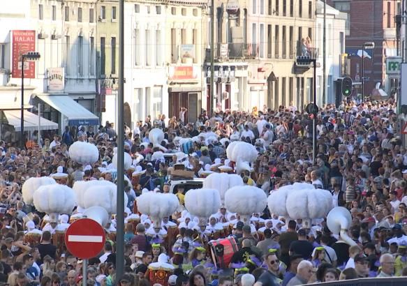 Manage : un carnaval estival