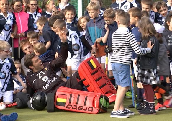 Hockey: Visite de Vincent Vanasch au Hockey Club LL
