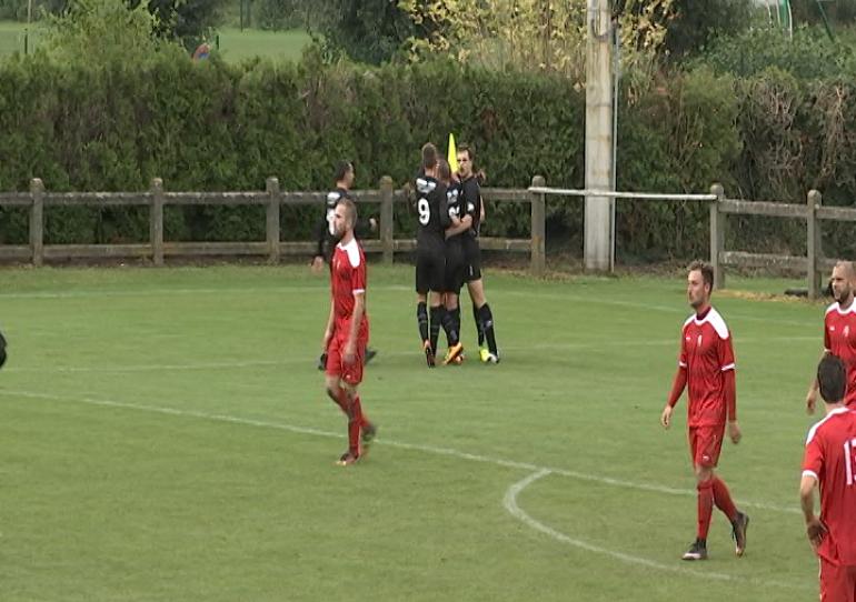 Football : Soignies - Pays Blanc