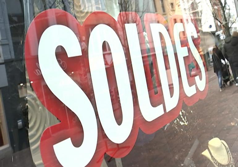 La Louvière : dernière journée de pré-soldes