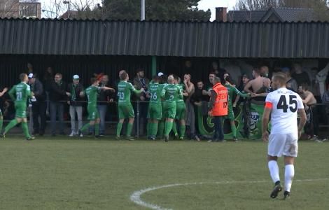 Football : Waterloo - RAAL La Louvière