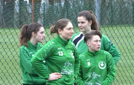 Football féminin : rencontre avec le Fémina La Louvière leader 