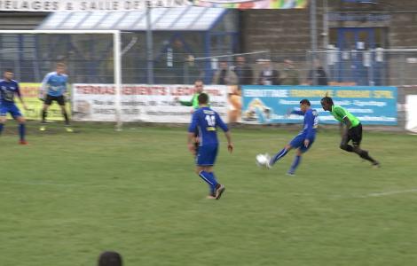 Football: Entité Manageoise - FC Ganshoren
