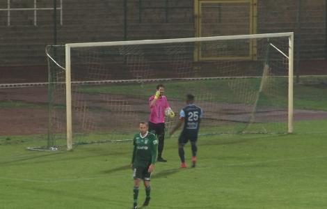 Football : RAAL La Louvière - Acren