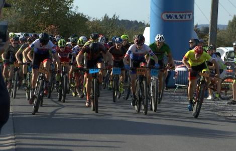 Estinnes-au-Mont : Challenge VTT des éoliennes