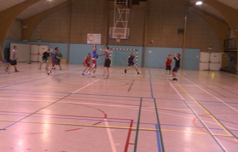 Inside Basket : BC Ecaussinnes