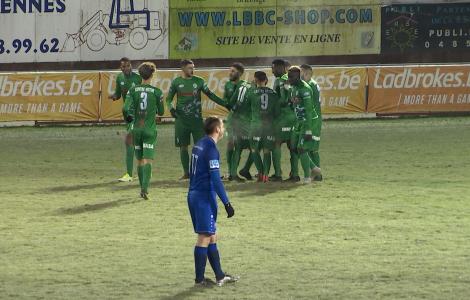 Football : Couvin - La Louvière Centre