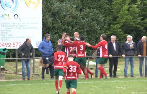 Football : Walhain - UR La Louvière Centre